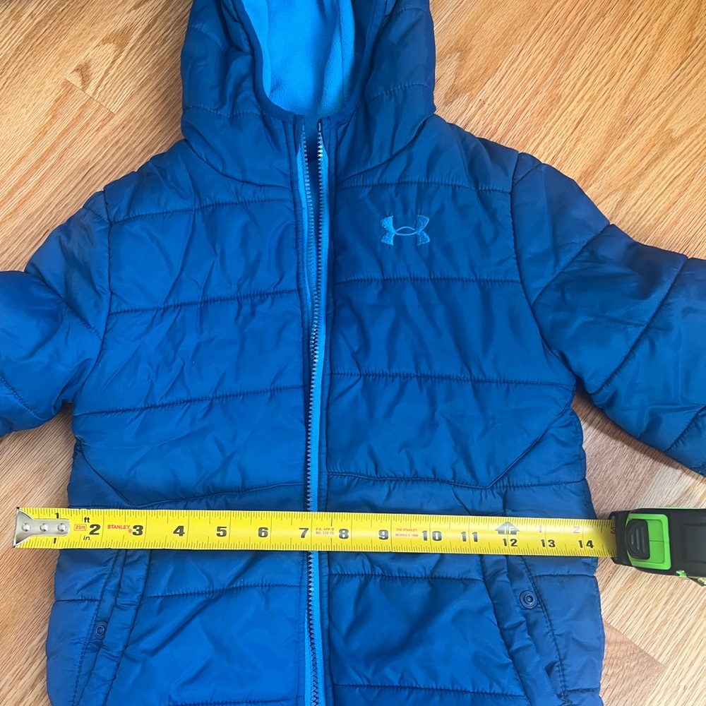 Under armour boys reversible jacket size 5-6, carters green vest 6